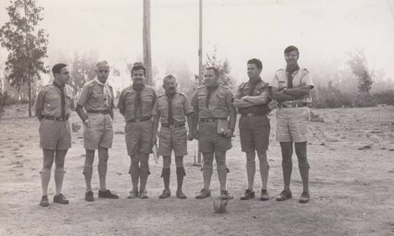 Staff del Décimo Curso I.M. Scouts, Quebrada Verde, 1971: Armando Valencia, Graham Williams, José Pavez, Emberg Ávila, Nilo Morales, Denio Araneda y Branko Marinov